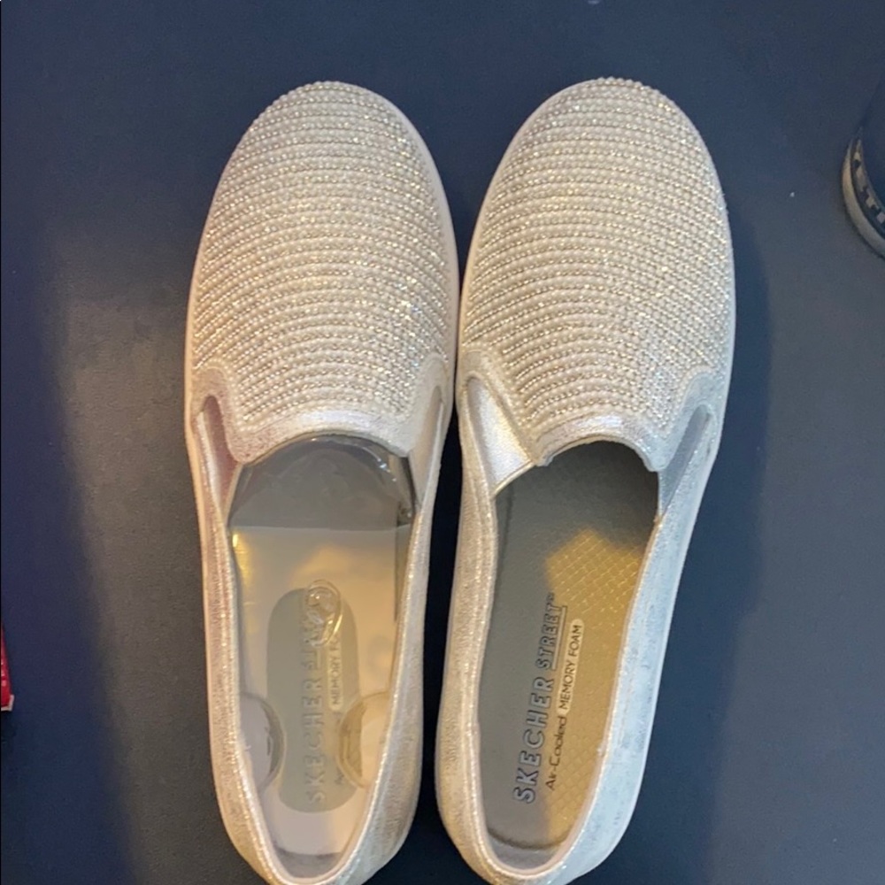 BNIB Skechers Double Up Shiny Dancer